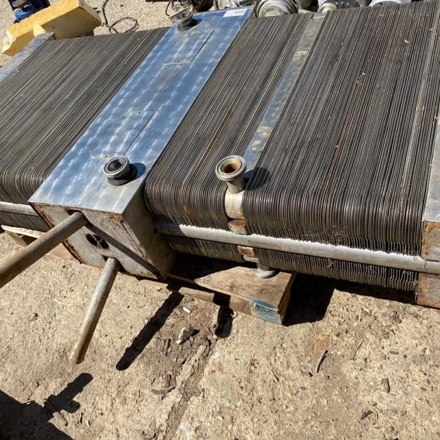 Теплообменник пластинчатый от пастеризатора ОКЛ-10 10т инв.8497