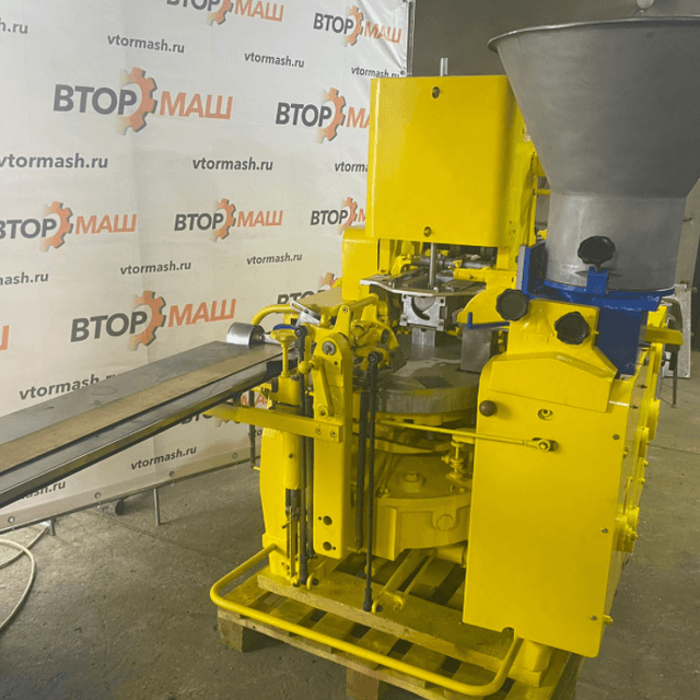 Фасовщик творога М6-АР2Т брикеты от 180 гр до 200 гр инв.8406