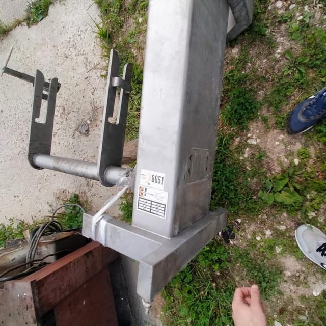 Подъемник CARNITECH A/S с электрическим двигателем инв.8651