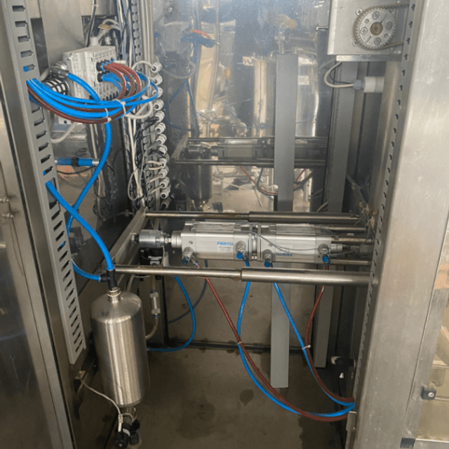 Фасовочный автомат в пленку SBI 150F инв.8481