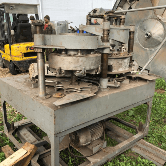 Дозатор (наполнитель) тушенки В2-ФНА инв.9154