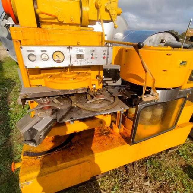 Закатка жестяной банки Б4-КЗК-84 инв.9156