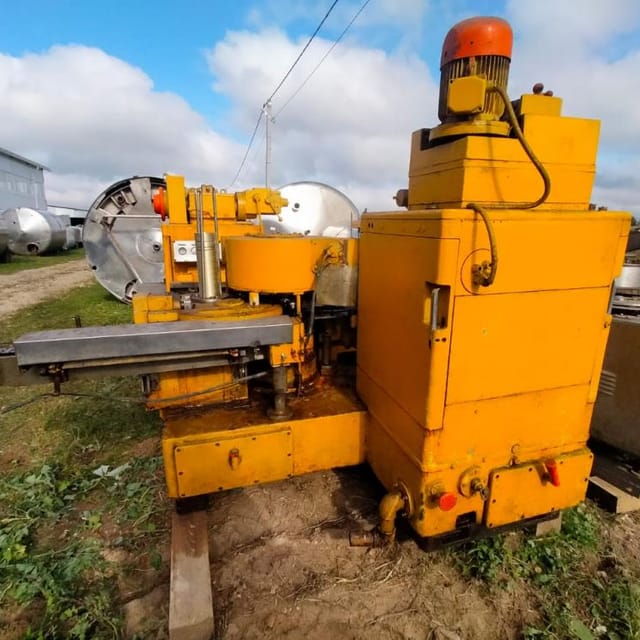 Закатка жестяной банки Б4-КЗК-84 инв.9157