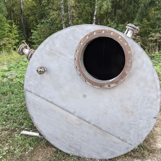 Емкость 5 куб.м, вертикальная