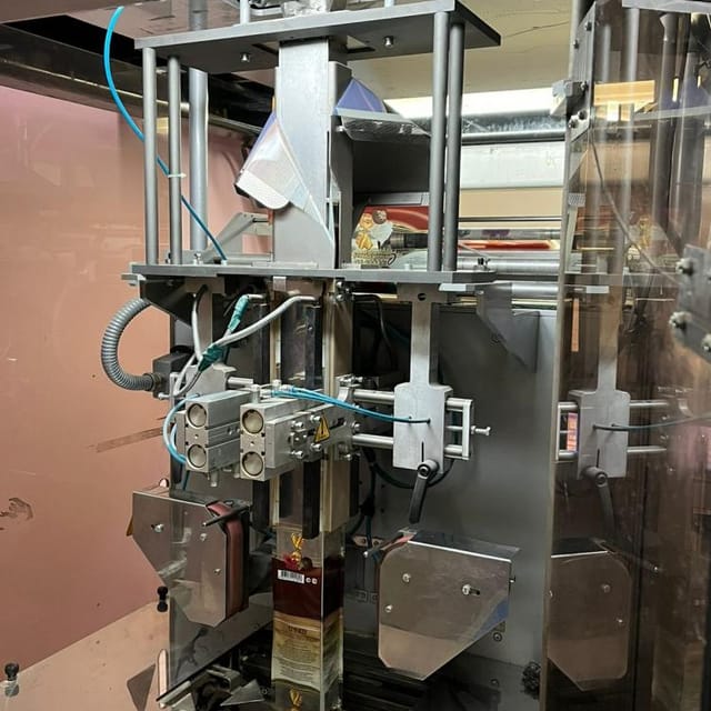 Фасовочный автомат сыпучих Бестром с мультиголовой yamato