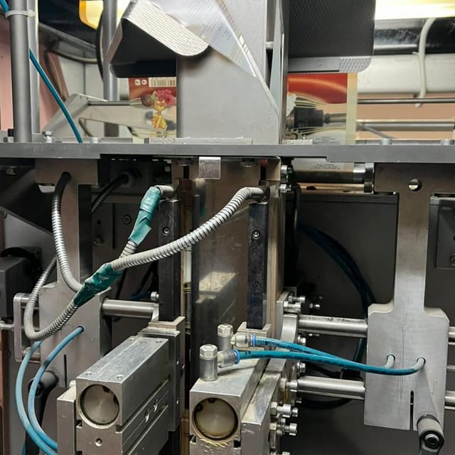 Фасовочный автомат сыпучих Бестром с мультиголовой yamato