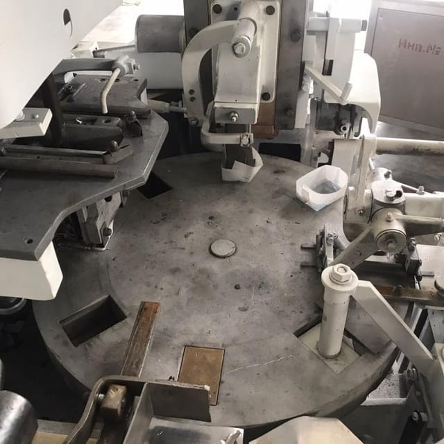 Фасовщик творожных сырков М6-АР2С пачка 100 гр инв.10689