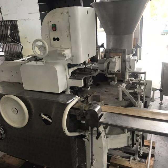 Фасовщик творожных сырков М6-АР2С пачка 100 гр инв.10689