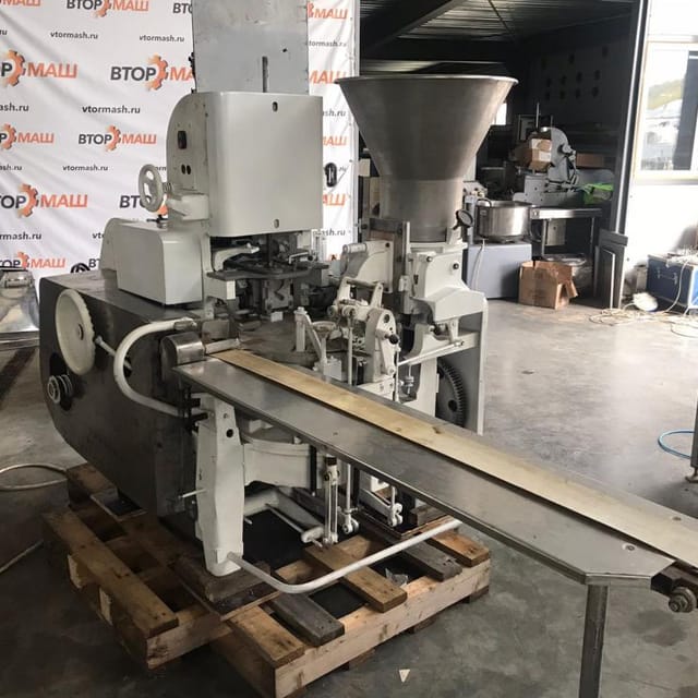 Фасовщик творожных сырков М6-АР2С пачка 100 гр инв.10689