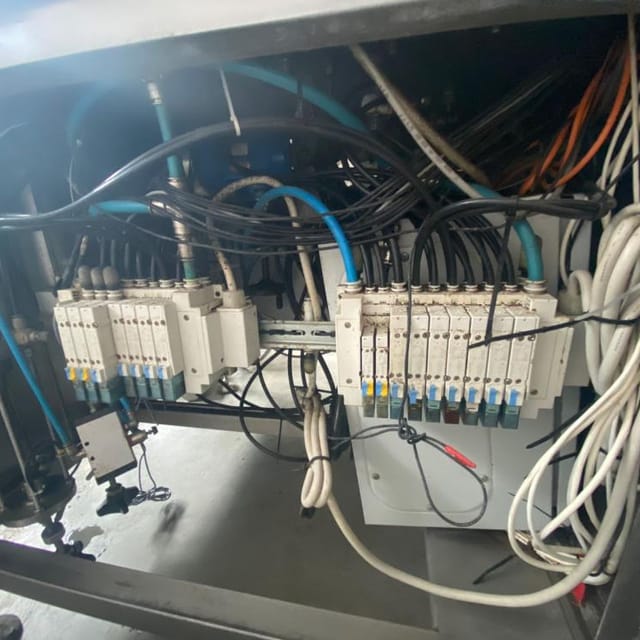 Линия розлива молока 1500бут  АДНК 39ЛР инв.8155