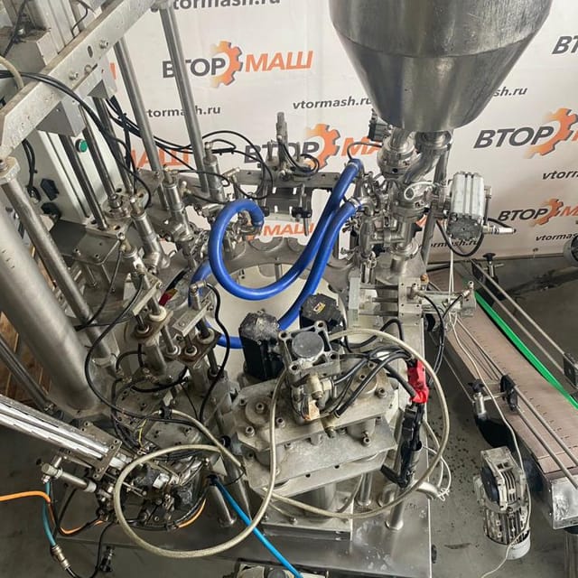 Линия розлива молока 1500бут  АДНК 39ЛР инв.8155