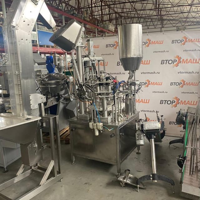 Линия розлива молока 1500бут  АДНК 39ЛР инв.8155