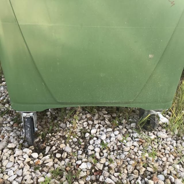 Мусорный бак 600л инв.4328