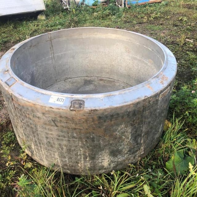 Емкость 600л инв.8171