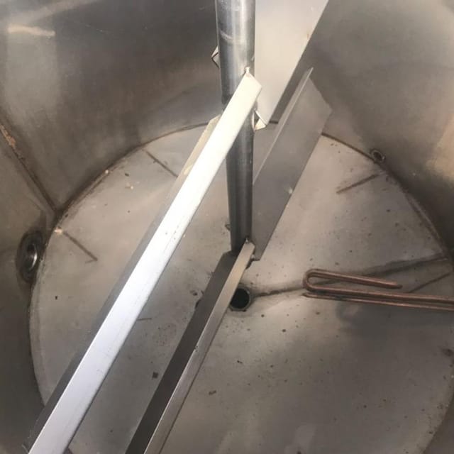 Емкость одностенная с ТЭНом 220л инв.10883