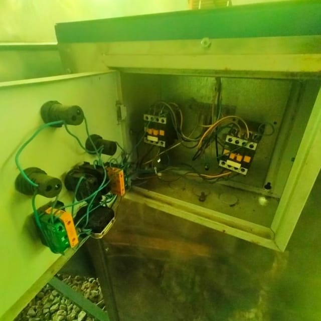 Охладитель творога УПТ с черной рамой инв.9266