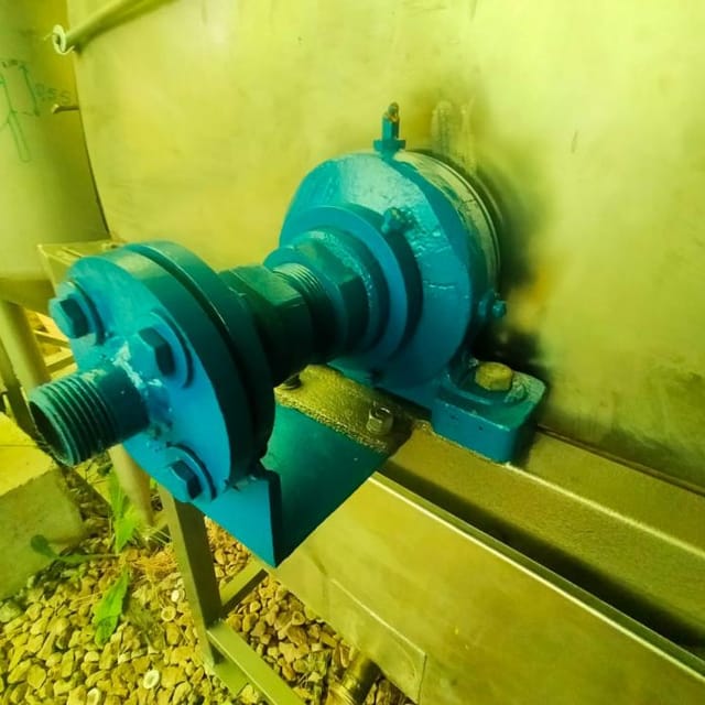 Охладитель творога УПТ с черной рамой инв.9266