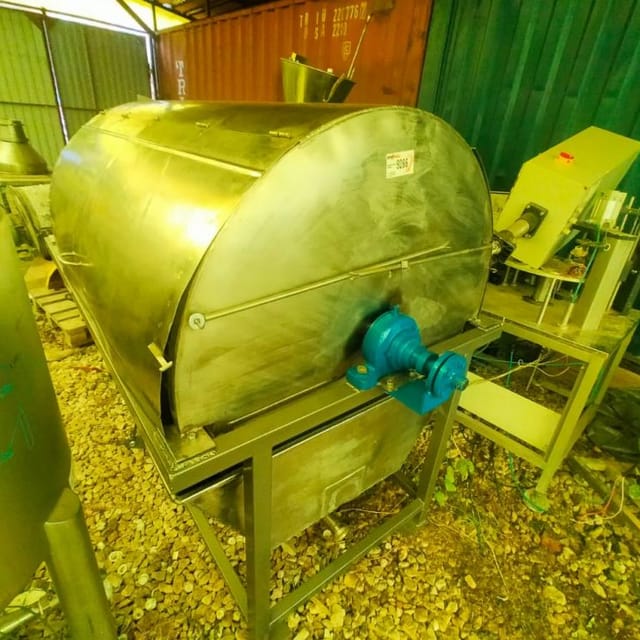 Охладитель творога УПТ с черной рамой инв.9266