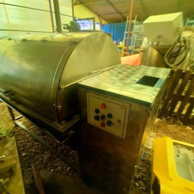 Охладитель творога УПТ с черной рамой инв.9266