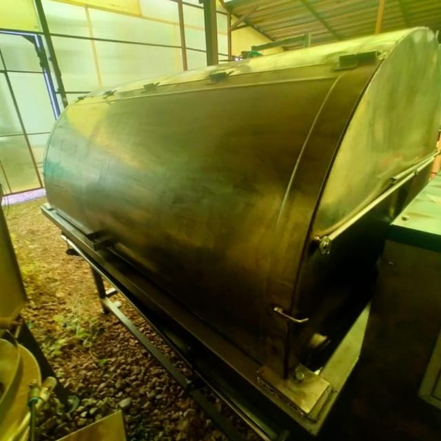 Охладитель творога УПТ с черной рамой инв.9266