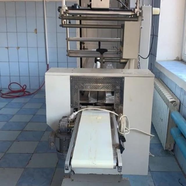 Горизонтальный упаковщик на серво приводе