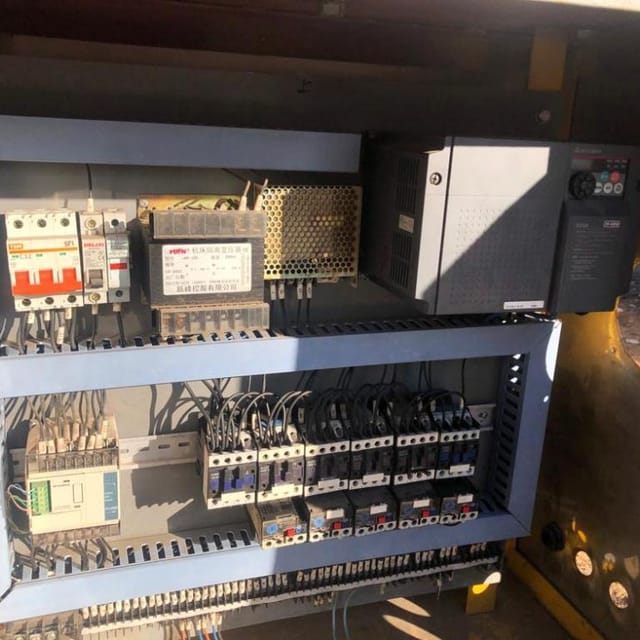 Триблок розлива в ПЭТ 6000 бут.1л инв.9935