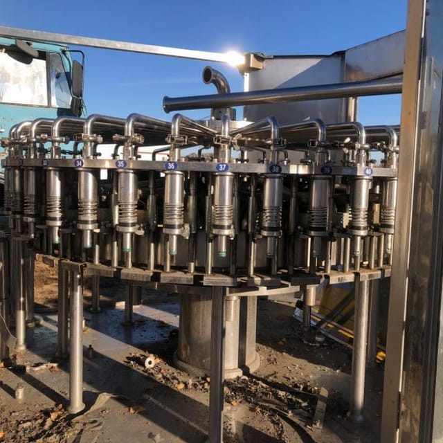 Триблок розлива в ПЭТ 6000 бут.1л инв.9935