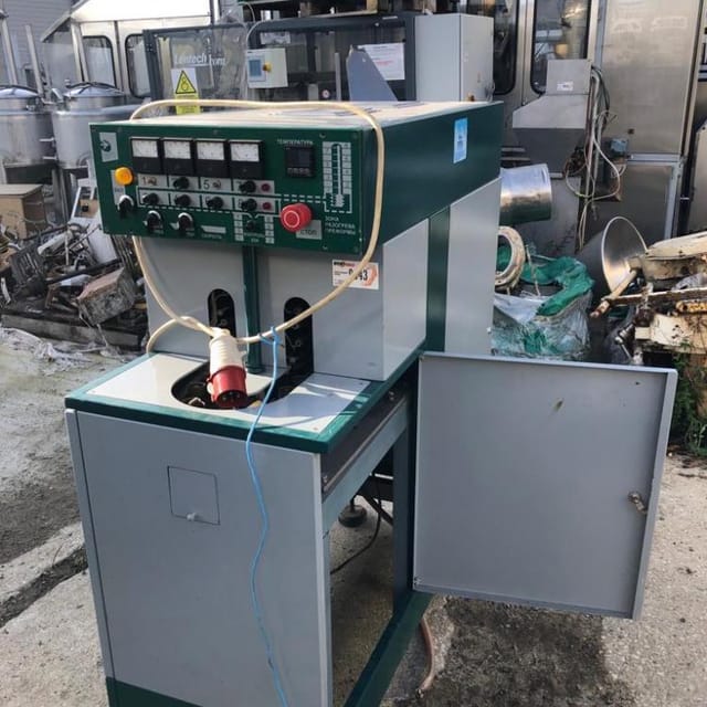 Линия розлива газ.воды в ПЭТ 700 бут/час инв.9936