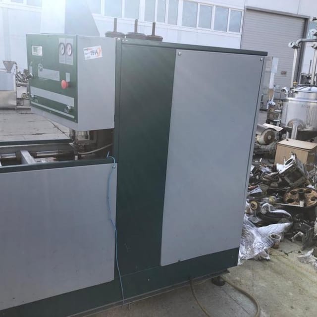 Линия розлива газ.воды в ПЭТ 700 бут/час инв.9936