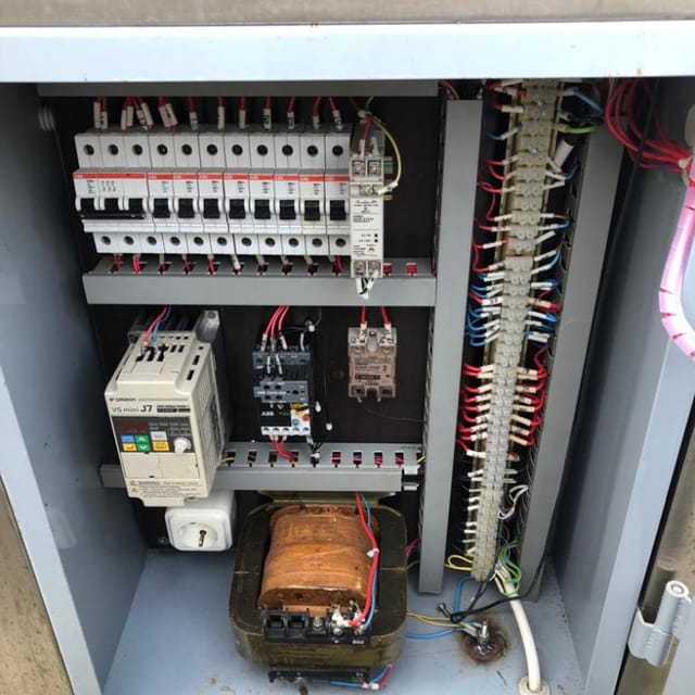 Линия розлива газ.воды в ПЭТ 700 бут/час инв.9936