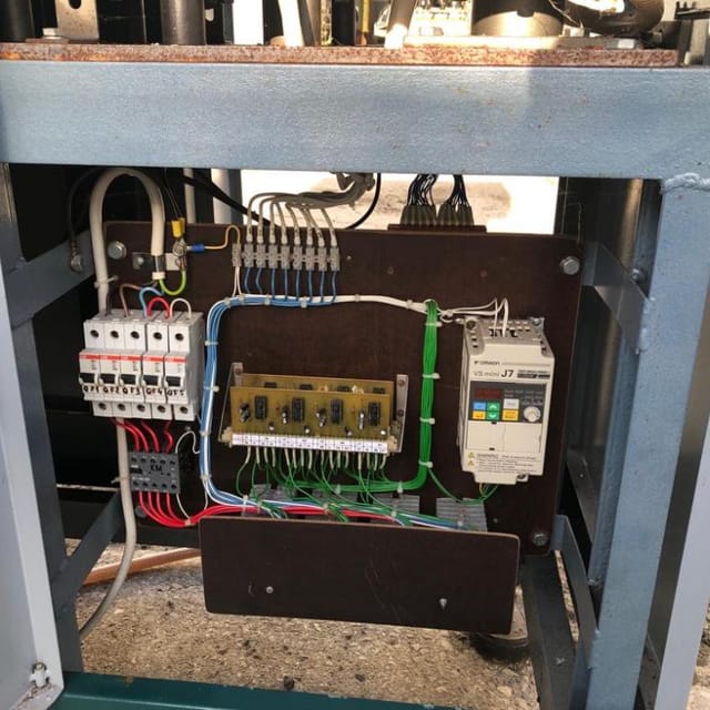 Линия розлива газ.воды в ПЭТ 700 бут/час инв.9936