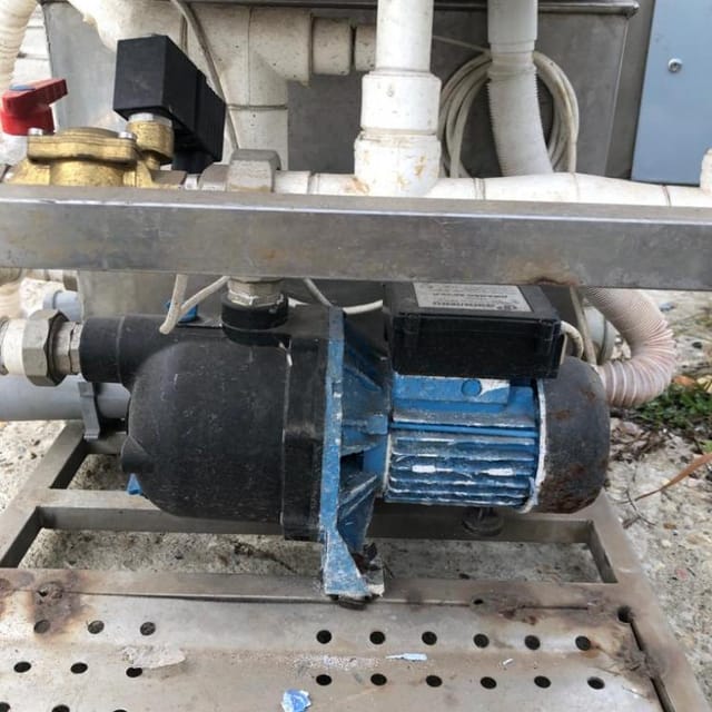 Линия розлива газ.воды в ПЭТ 700 бут/час инв.9936