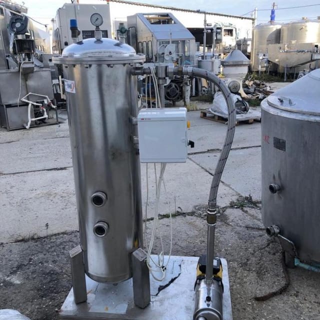 Линия розлива газ.воды в ПЭТ 700 бут/час инв.9936