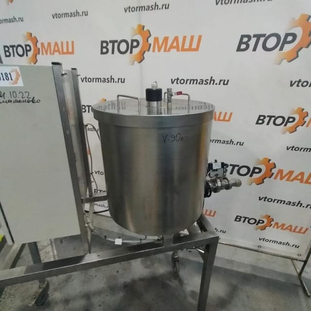 Емкость накопительная 90л инв.9181