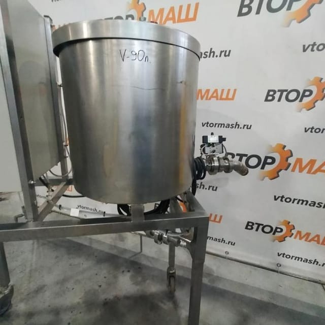 Емкость накопительная 90л инв.9181