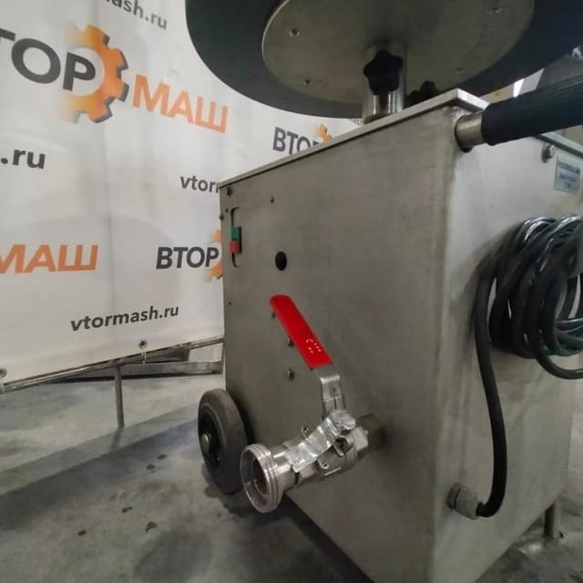 Линия розлива коньяка, полуавтомат, производительность до 700 бут/час - 0,5л инв.9915