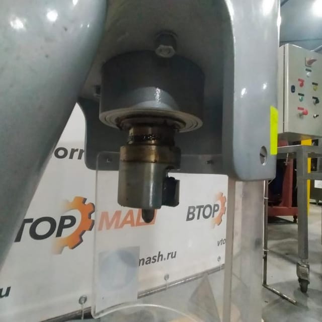 Укупор винтовой пробкой инв.9180