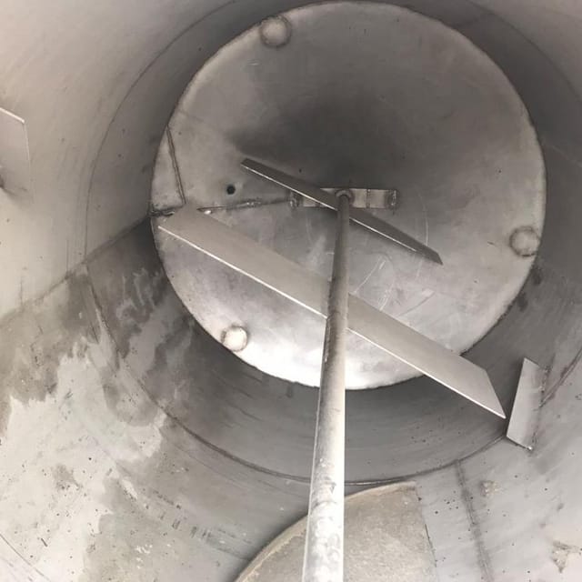 Емкость одностенная 1000л инв.11127