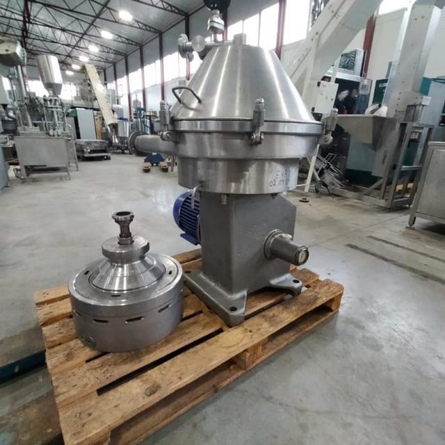 Сепаратор молоко-очиститель А1-ОЦМ 5 е.1641