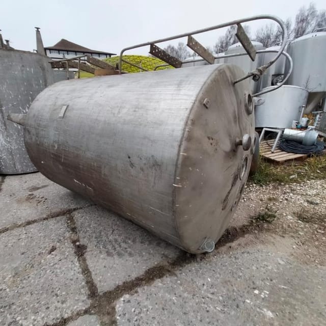 Ёмкость 2,5м3 утепленная инв.9951