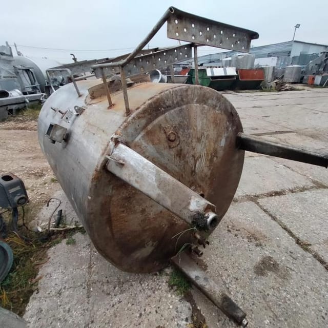 Ёмкость 2,5м3 утепленная инв.9951