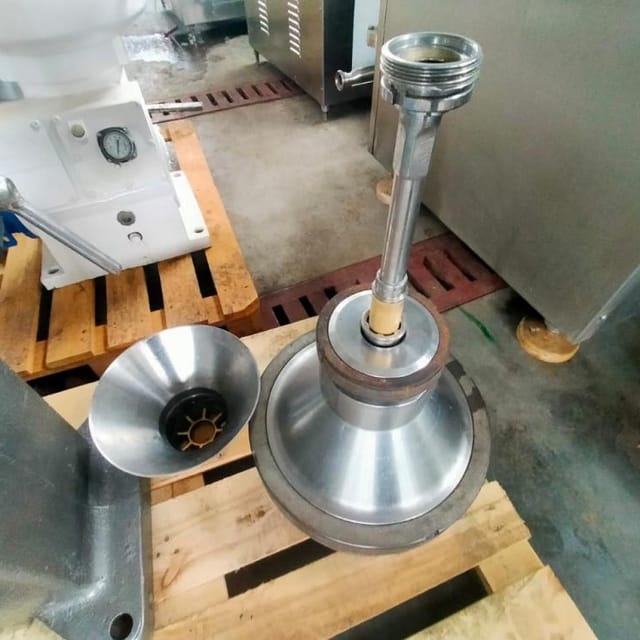 Сепаратор сливкоотделитель Г9-ОСП-3  е.1922