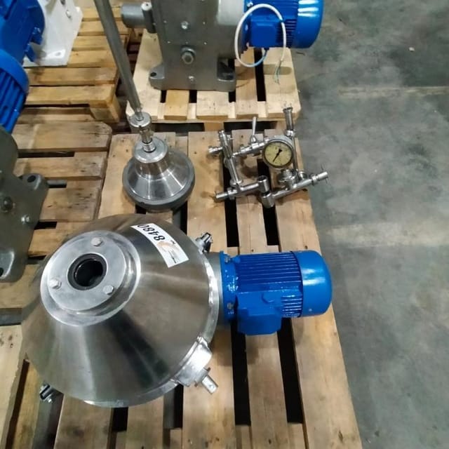 Сепаратор-сливкоотделитель Ж5-ОСЦП-1 ПЛАВА 1куб/час инв.8480