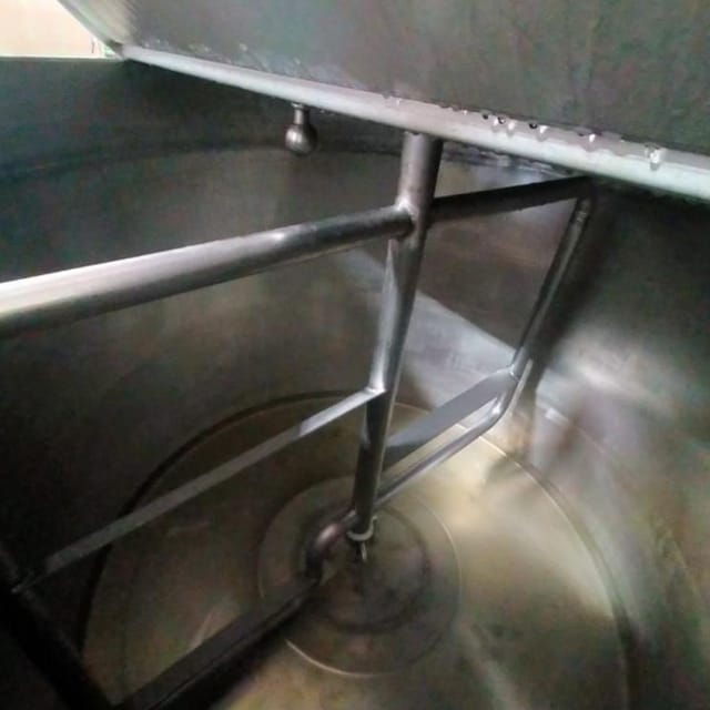 Емкость ОПБ 1000л с ТЭНом инв.8699