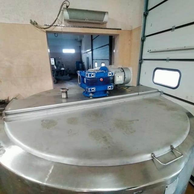 Емкость ОПБ 1000л с ТЭНом инв.8699