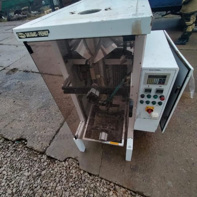 Фасовщик Таурас Феникс инв.9985