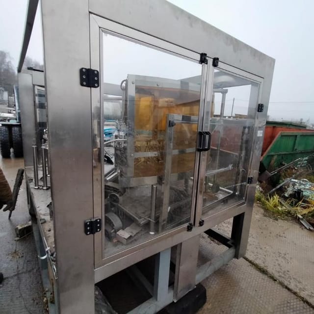 Триблок розлива в ПЭТ 6000 бут.1л инв.9935