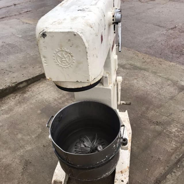 Машина кремовзбивальная МКВ-60 инв.11164