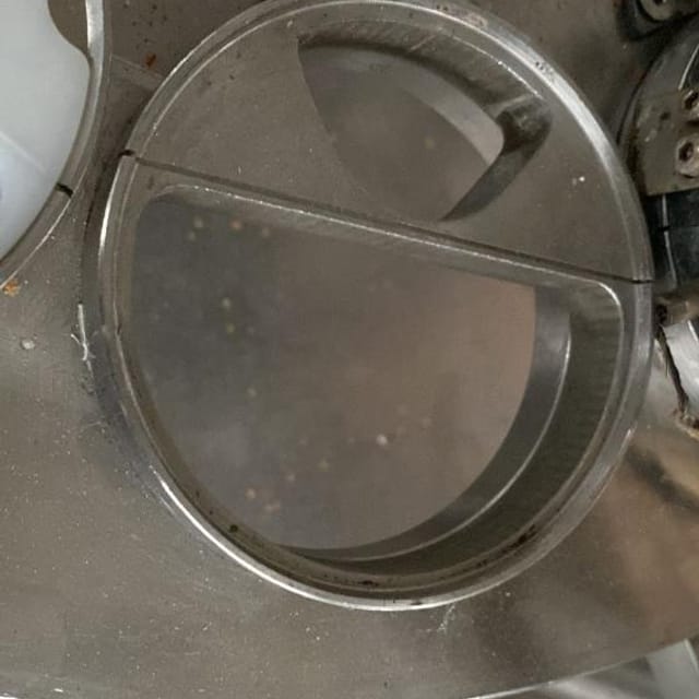 Фасовщик в стаканчик (95 мм) с добавлением сухих наполнителей инв.1604