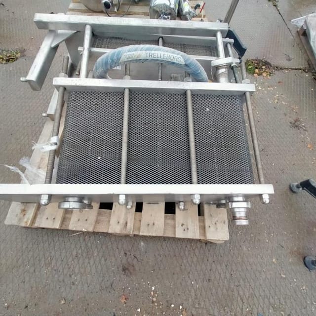 Теплообменник 10т инв.9903